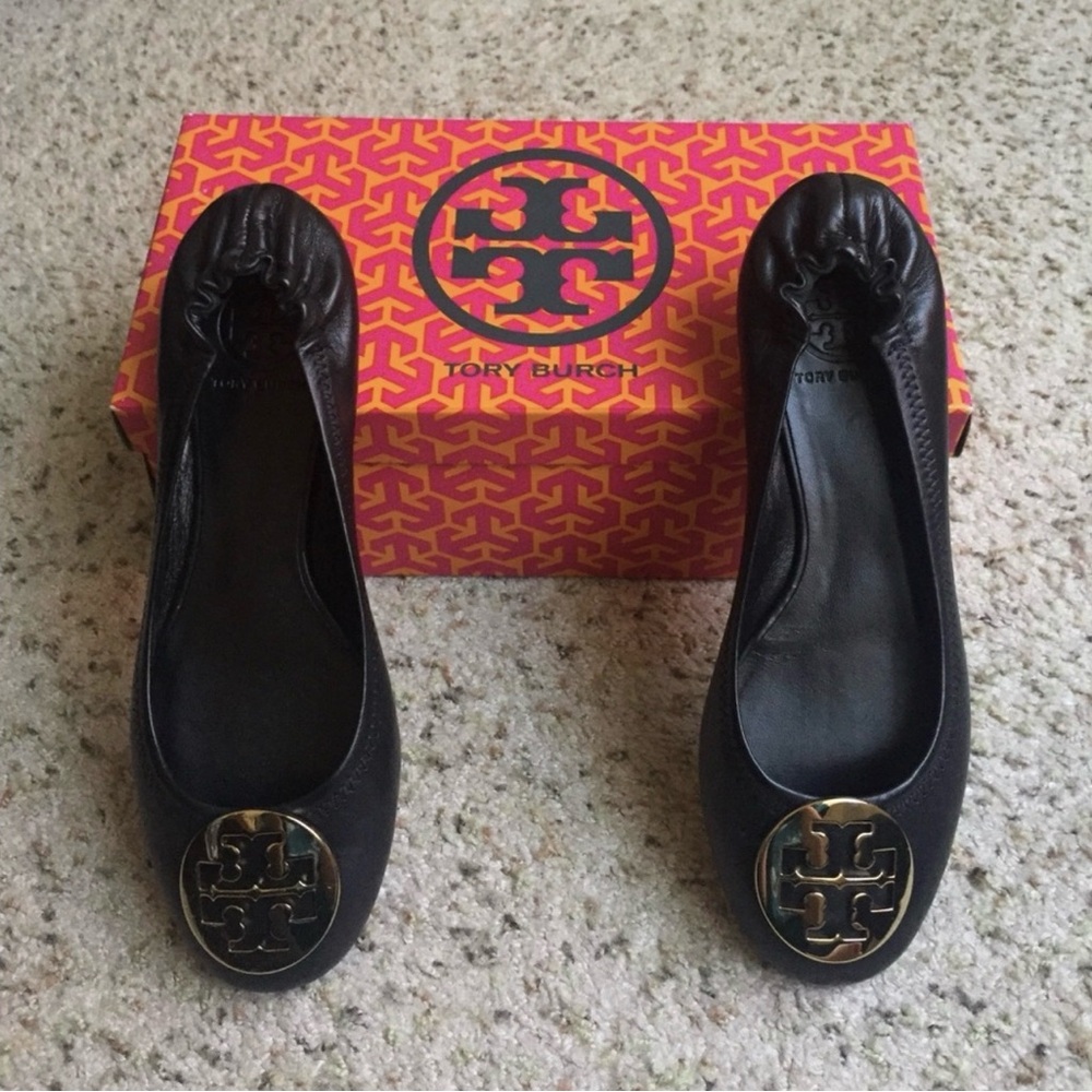 Tory Burch Black Leather Logo Ballet Flats